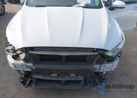 2017 Ford Fusion S из США, поврежденный, VIN 3FA6P0G72HR406744